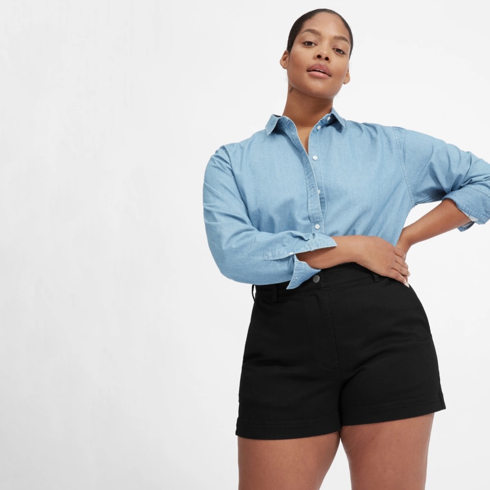 Everlane cotton twill shorts black